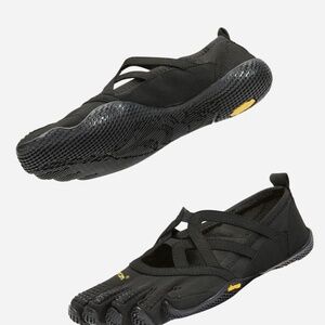 Vibram Alitza Loop Black  Toe Shoes